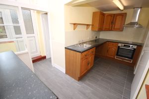 Kitchen- click for photo gallery